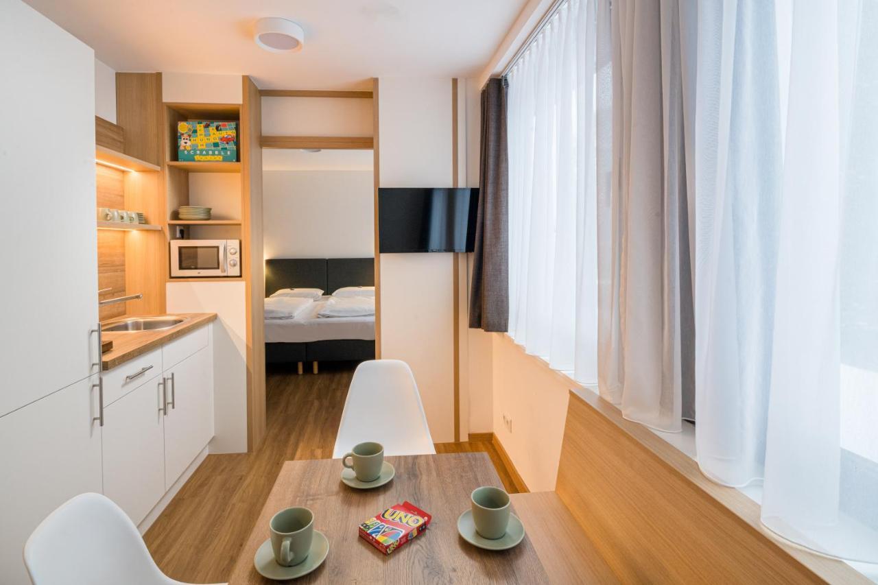 Hotel Knorz Цирндорф Экстерьер фото