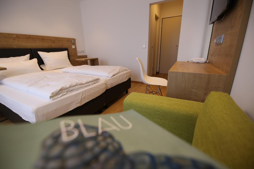 Hotel Knorz Цирндорф Экстерьер фото